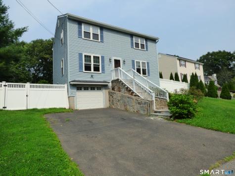 7 Ridge Lane Shelton CT 06484