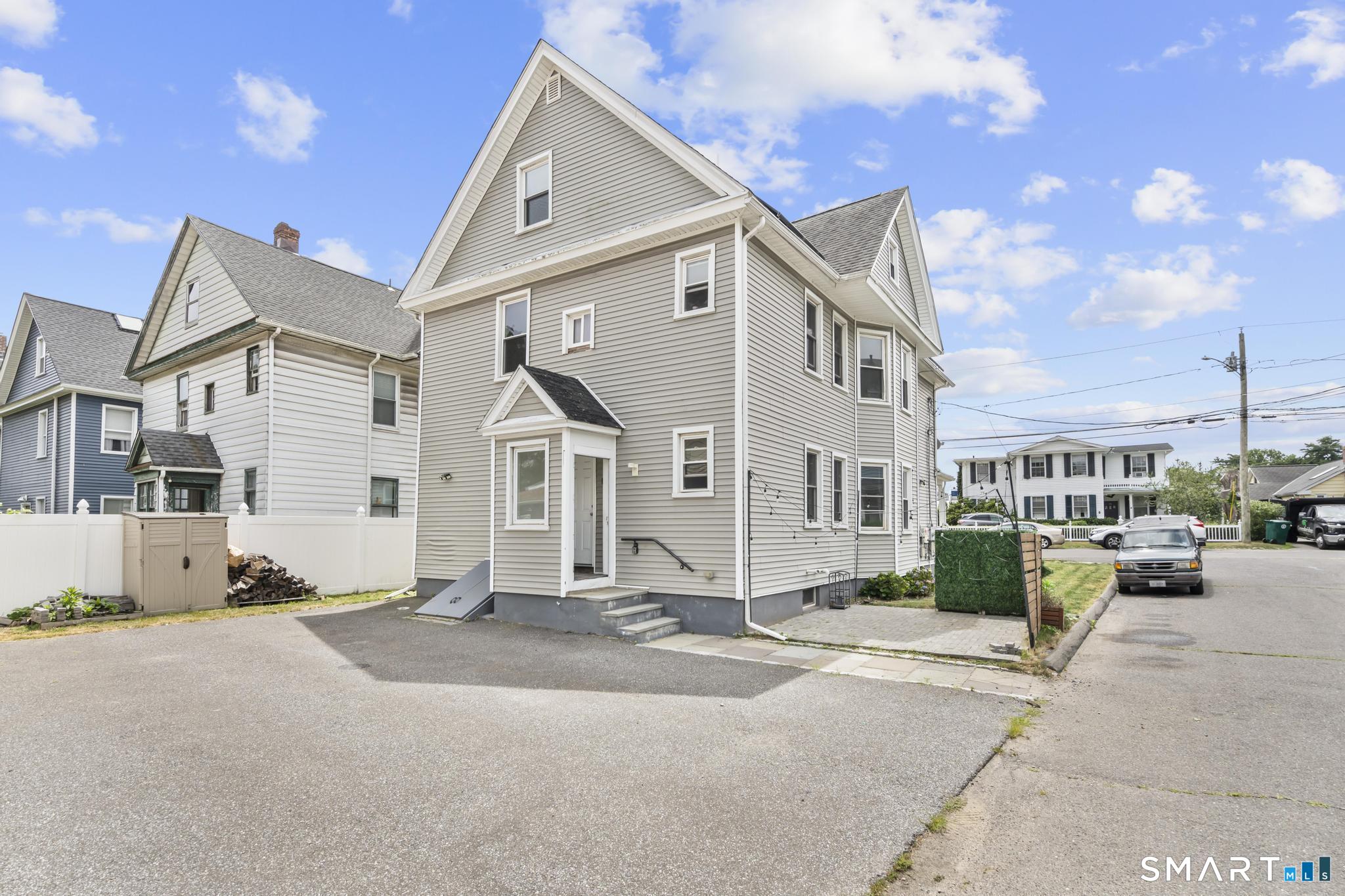 768 Stratford Avenue Stratford CT 06615