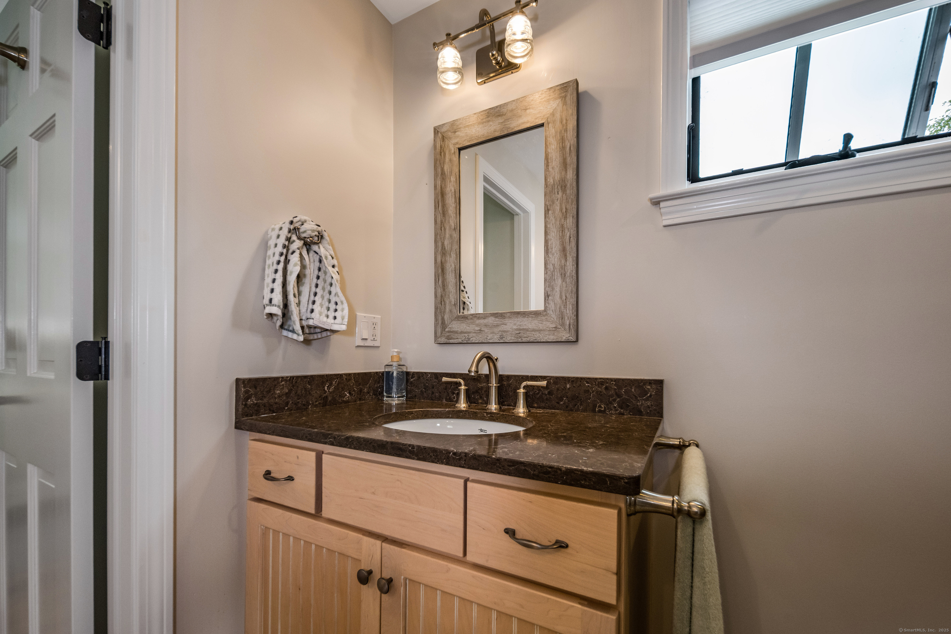 41 Liberty Street Madison CT 06443