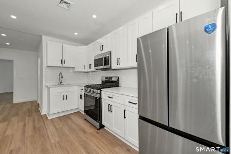 30 Dora Street Stamford CT 06902