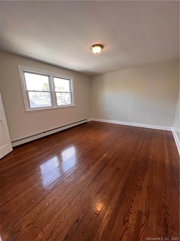 53 Pixlee Place Bridgeport CT 06610