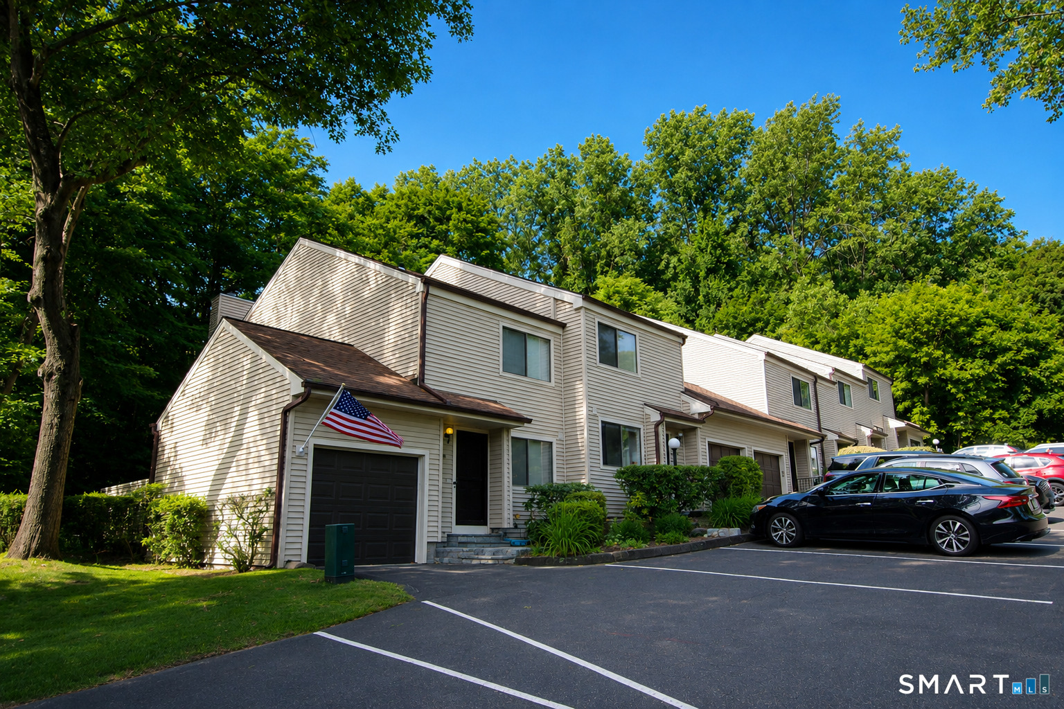 40 Huntington Court Bethel CT 06801