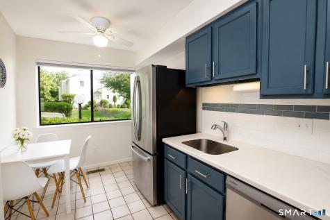 40 Huntington Court Bethel CT 06801