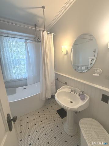 44 Brownell Street New Haven CT 06511