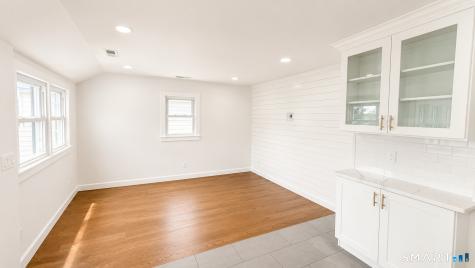 16 Carolina Road Stamford CT 06902