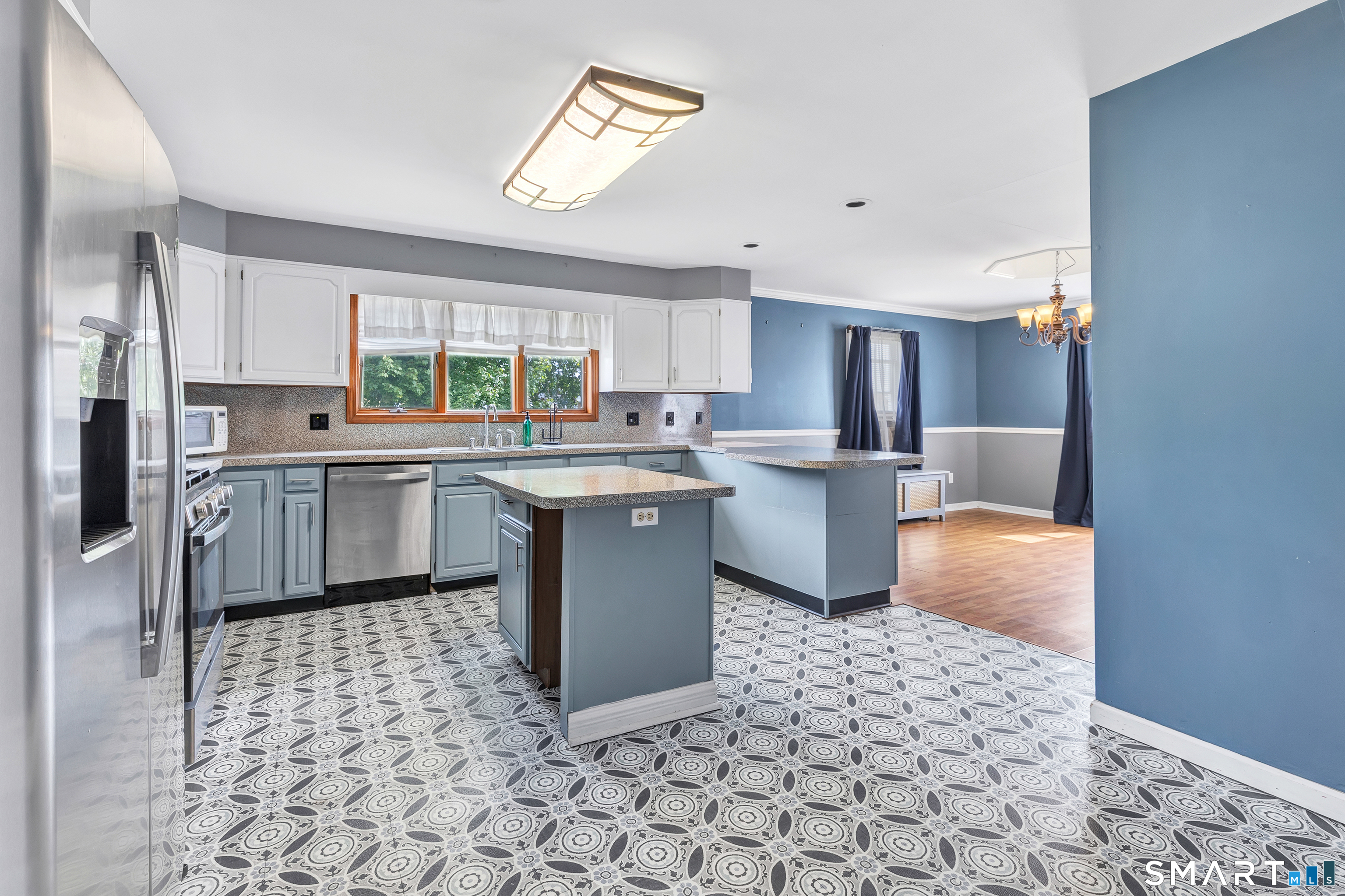 72 Bennett Avenue Waterbury CT 06708