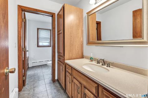 72 Bennett Avenue Waterbury CT 06708
