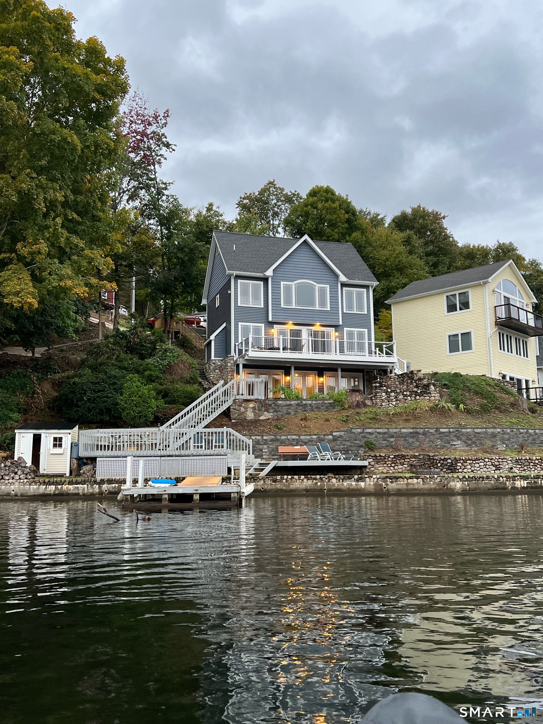 29 Bankside Trail Newtown CT 06482
