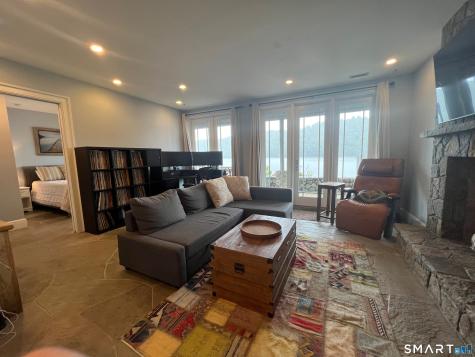 29 Bankside Trail Newtown CT 06482