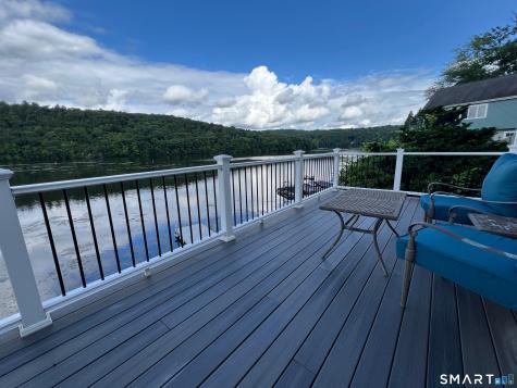 29 Bankside Trail Newtown CT 06482