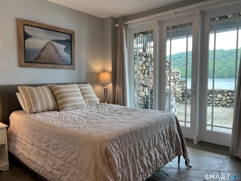 29 Bankside Trail Newtown CT 06482