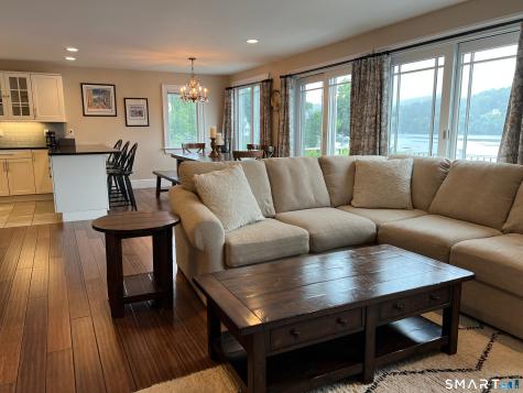 29 Bankside Trail Newtown CT 06482