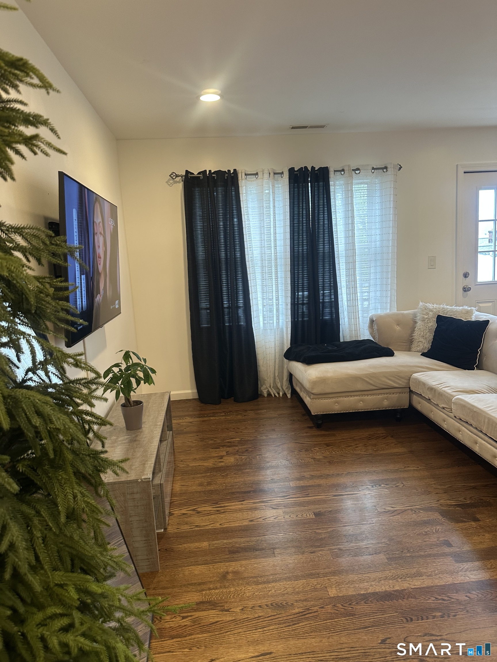 63 Soundview Avenue Stamford CT 06902