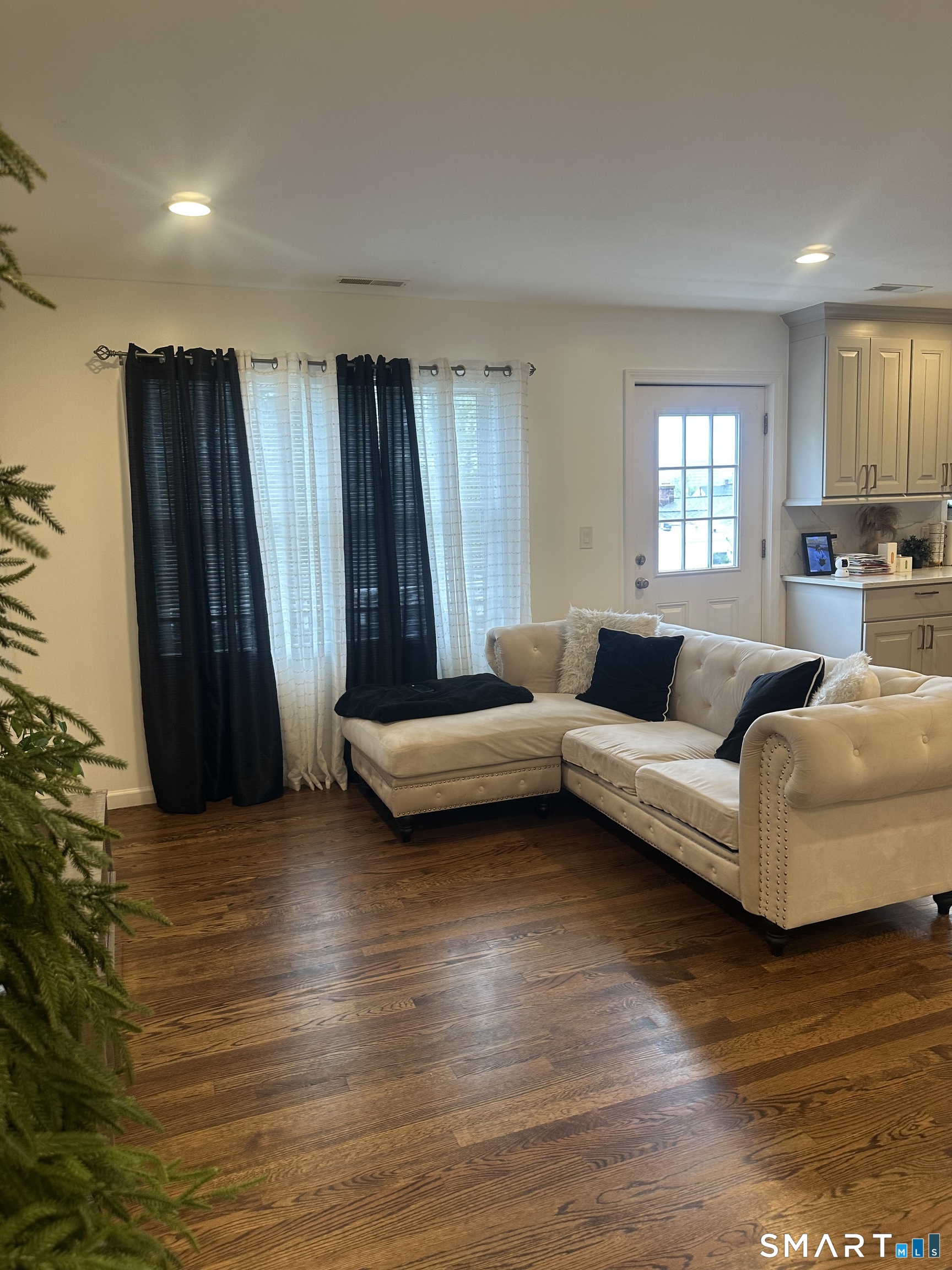 63 Soundview Avenue Stamford CT 06902