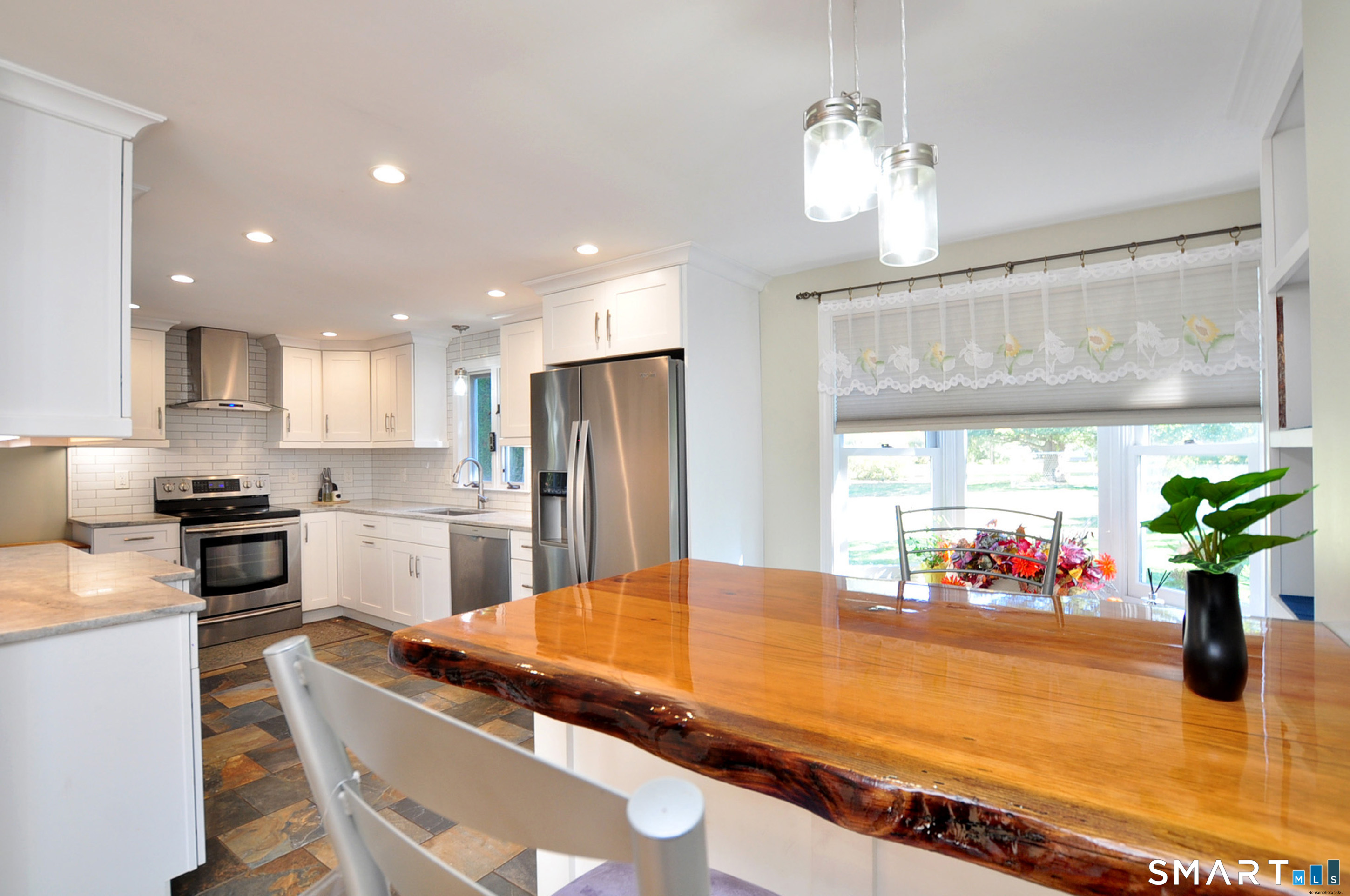 274 Smith Street South Windsor CT 06074