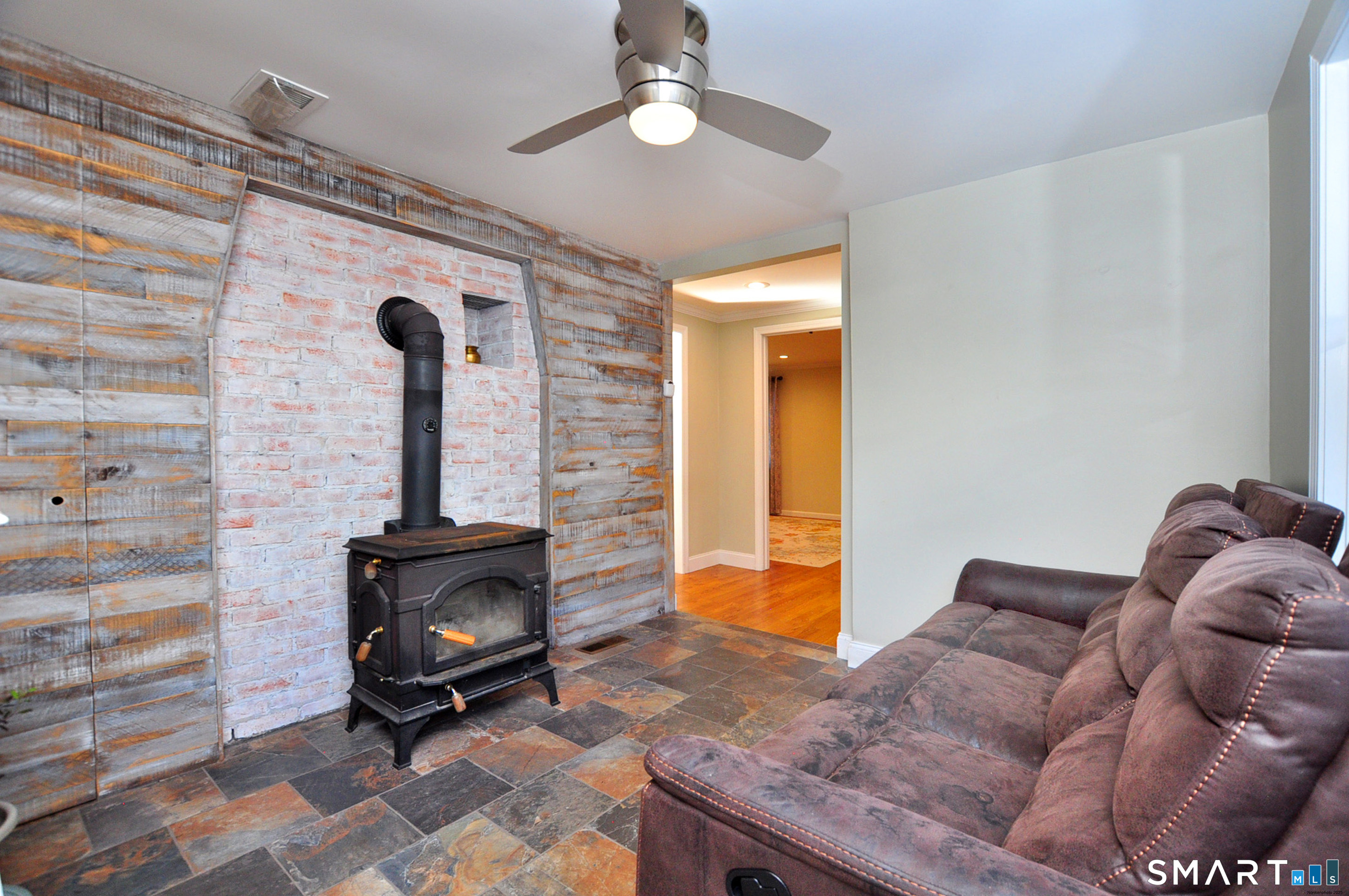 274 Smith Street South Windsor CT 06074