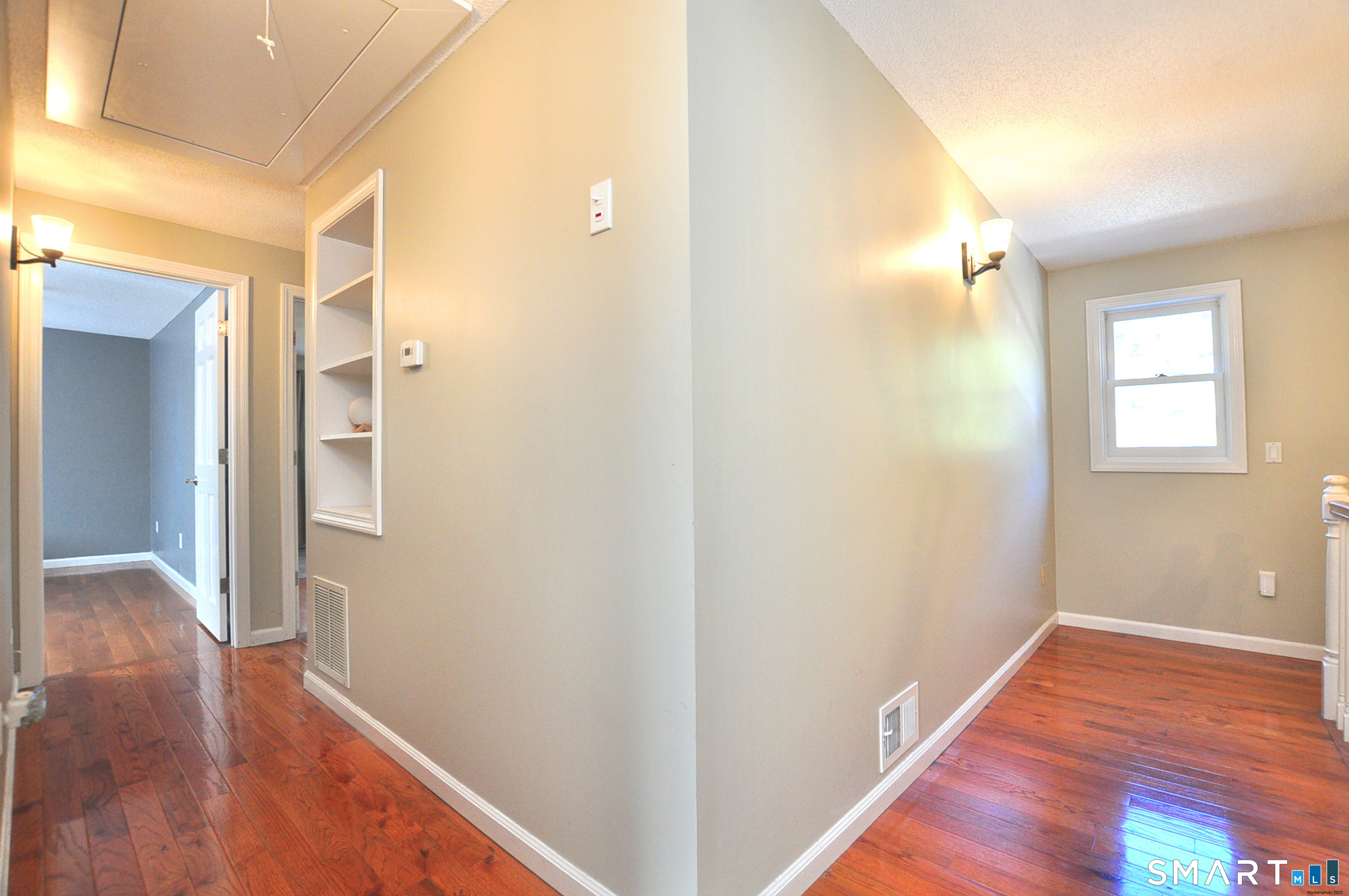 274 Smith Street South Windsor CT 06074