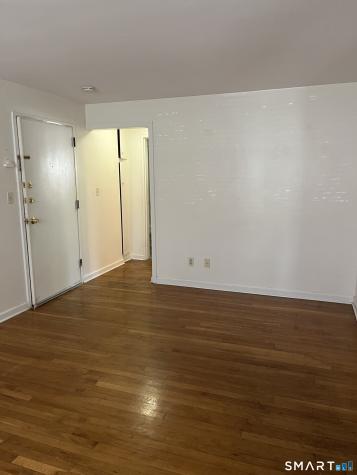 198 Seaton Road Stamford CT 06902