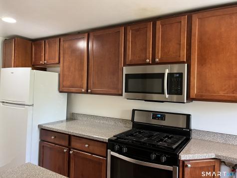 198 Seaton Road Stamford CT 06902