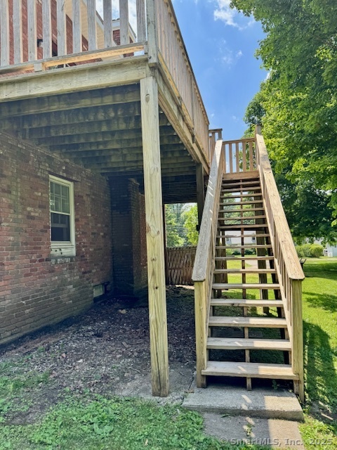 153 Main Street East Hampton CT 06424