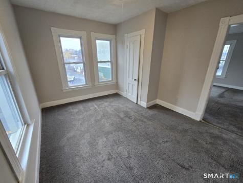 779 E. Main Street Waterbury CT 06702