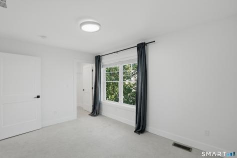 301 Harbour Close New Haven CT 06519