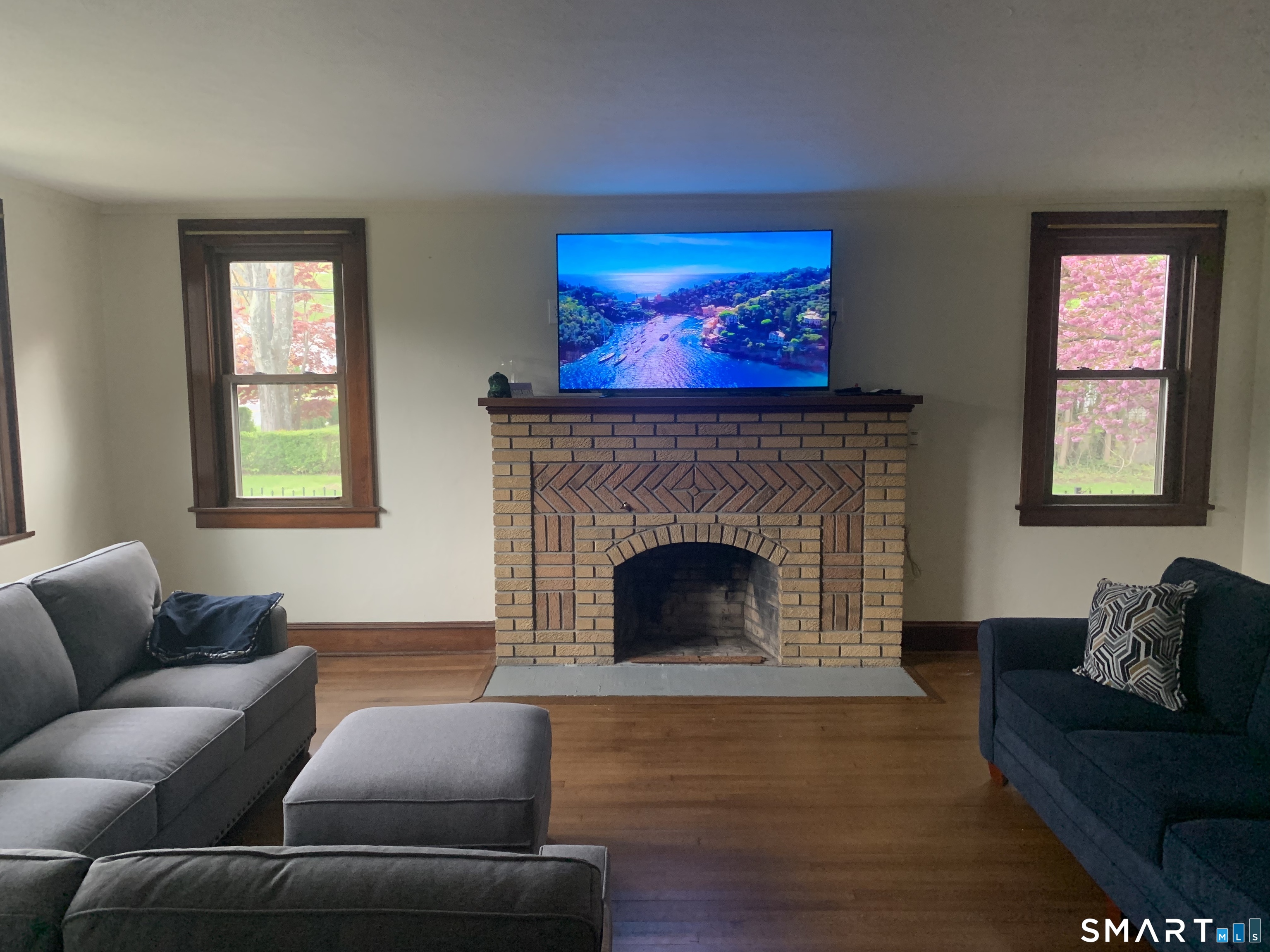18 Fleetwood Avenue Bethel CT 06801