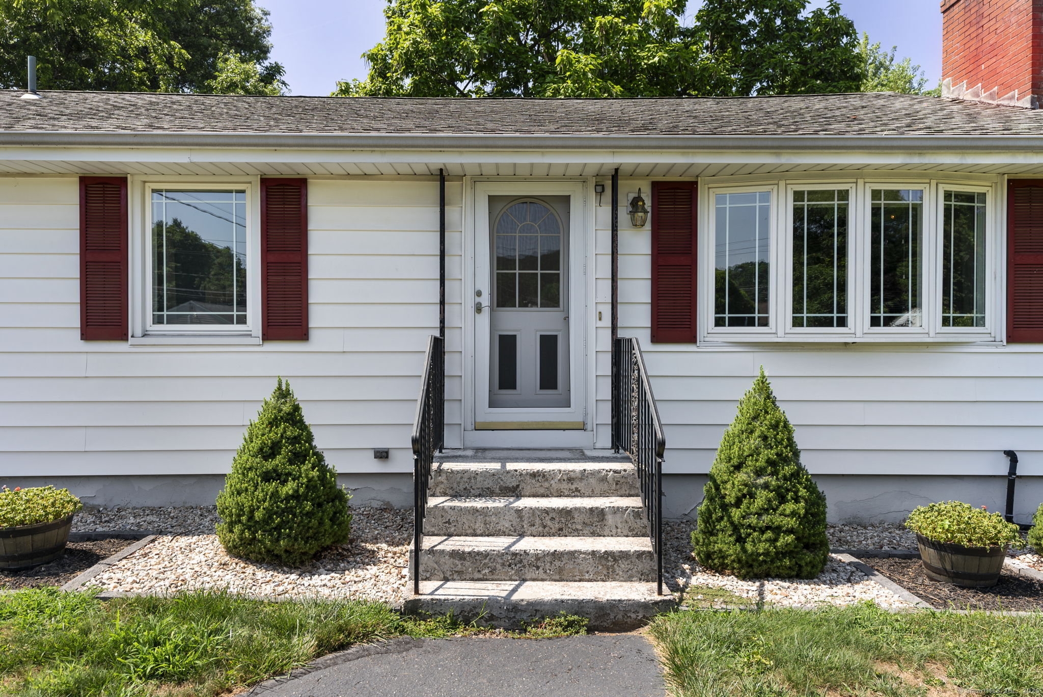 115 Connecticut Avenue Newington CT 06111