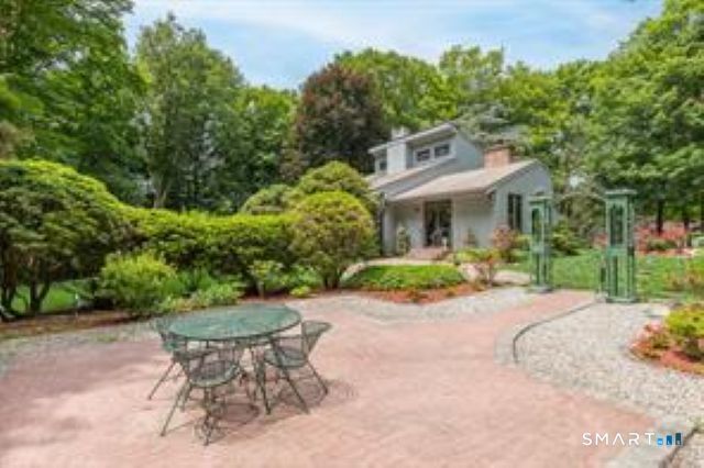 29 Pease Road Woodbridge CT 06525