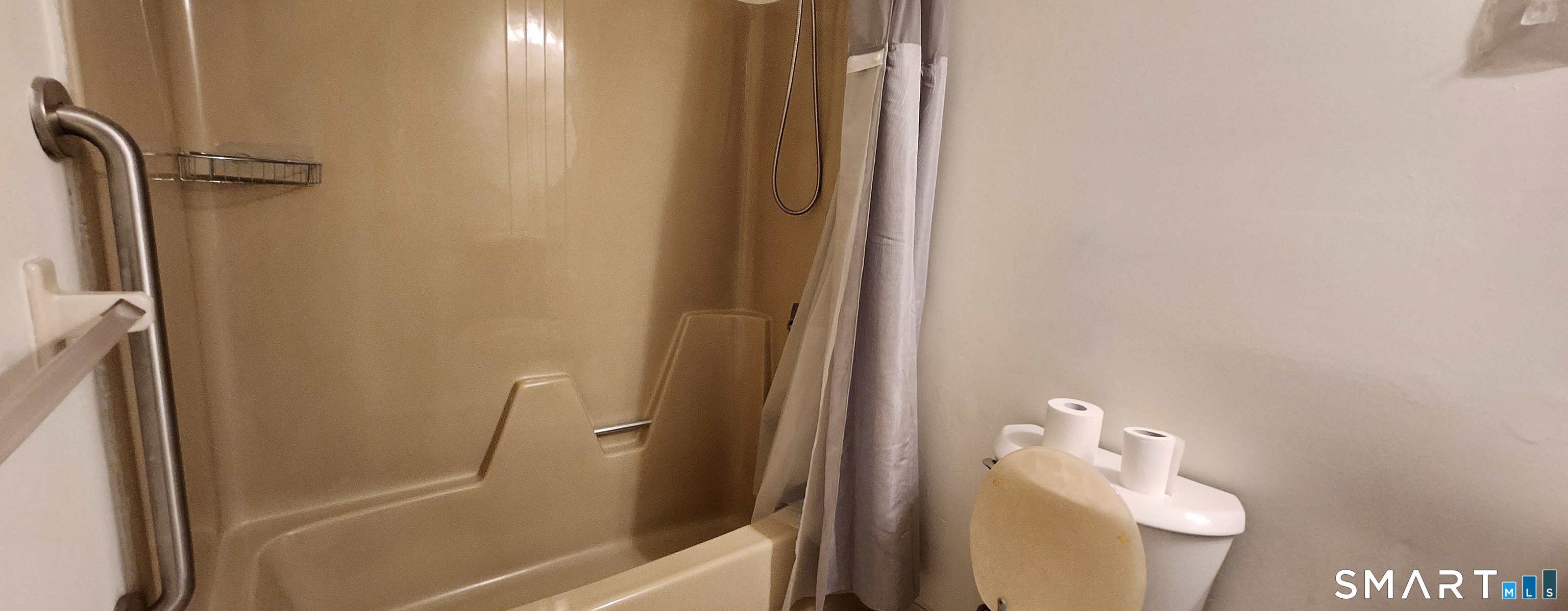 375 Glendale Avenue Bridgeport CT 06606