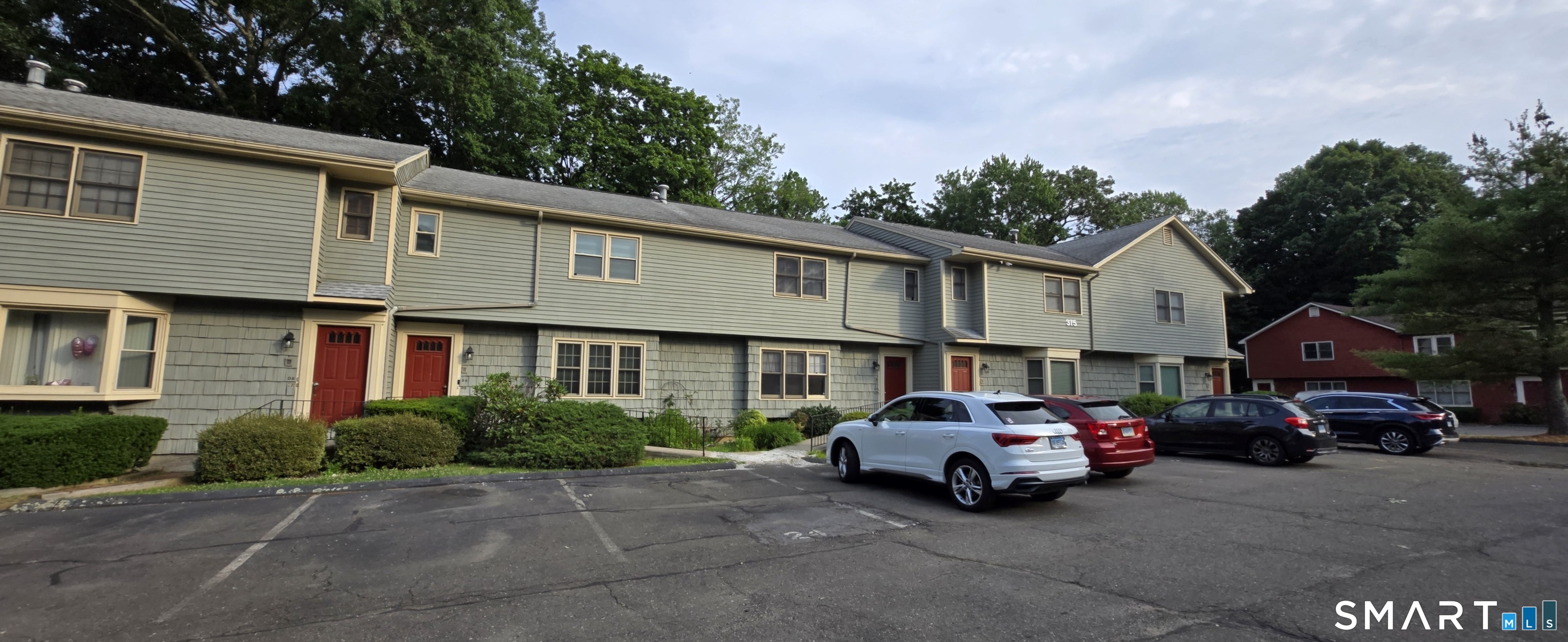 375 Glendale Avenue Bridgeport CT 06606