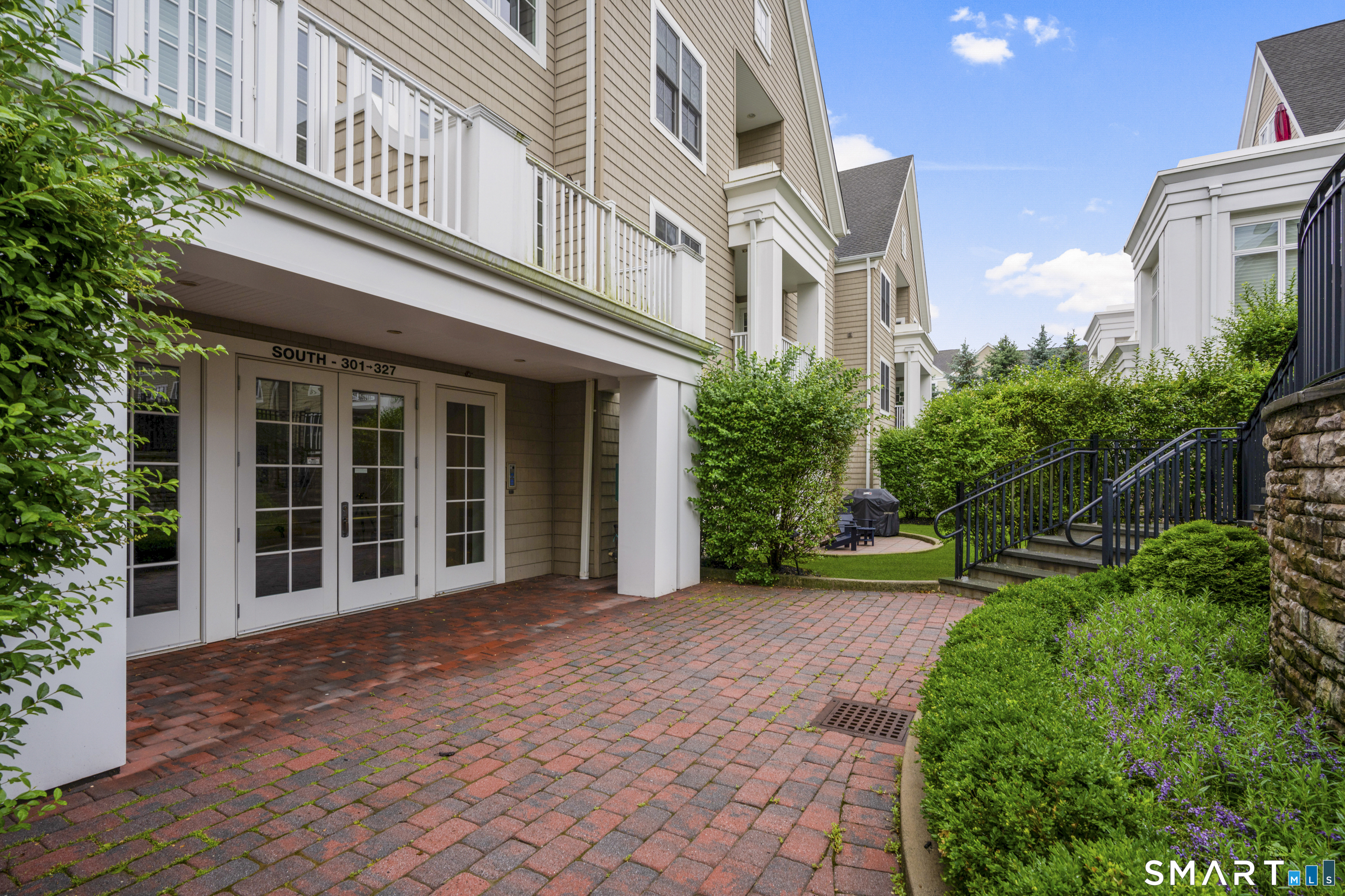 77 Havemeyer Lane Stamford CT 06902