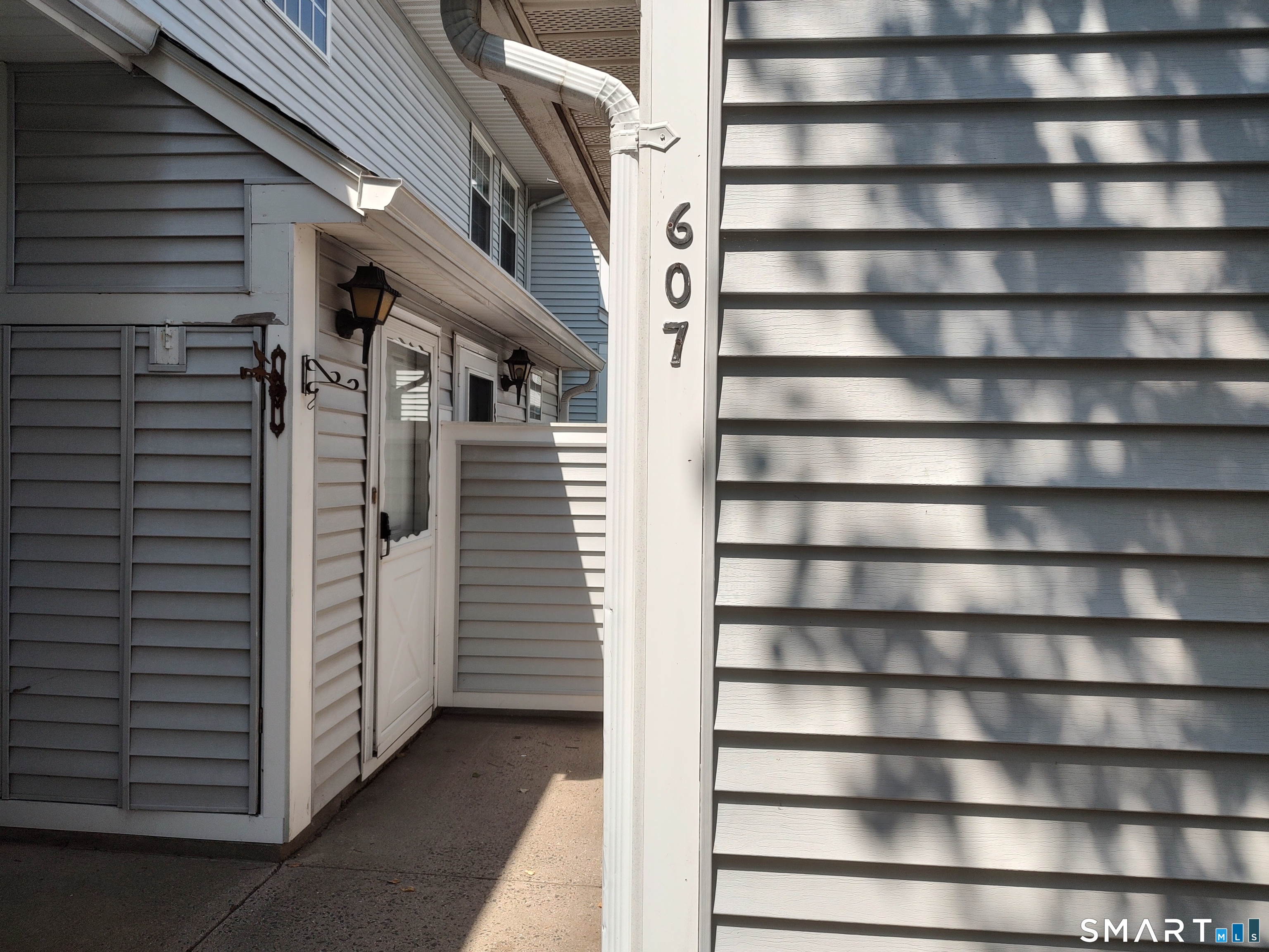 607 Spring Meadow Road South Windsor CT 06074