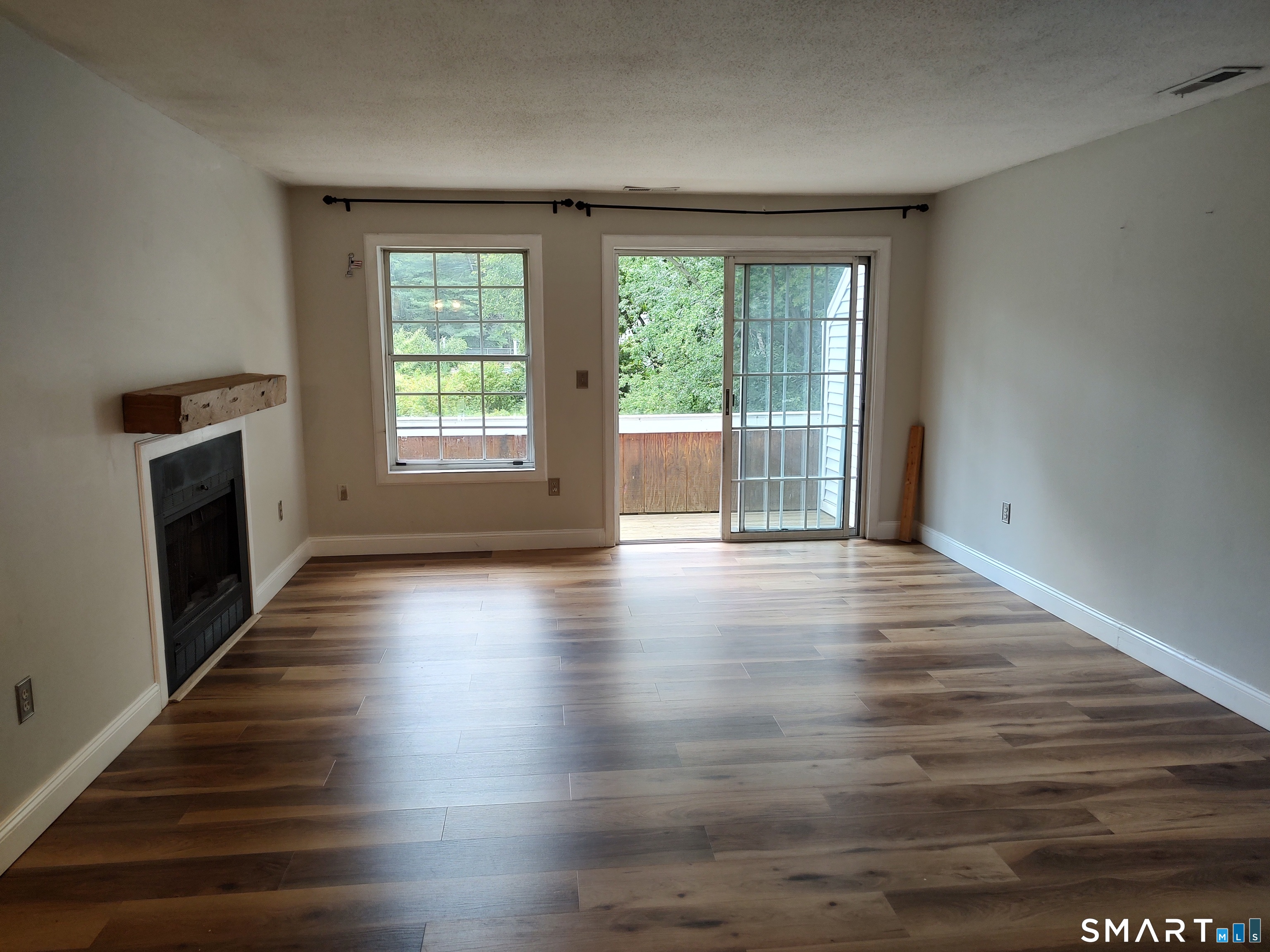 607 Spring Meadow Road South Windsor CT 06074