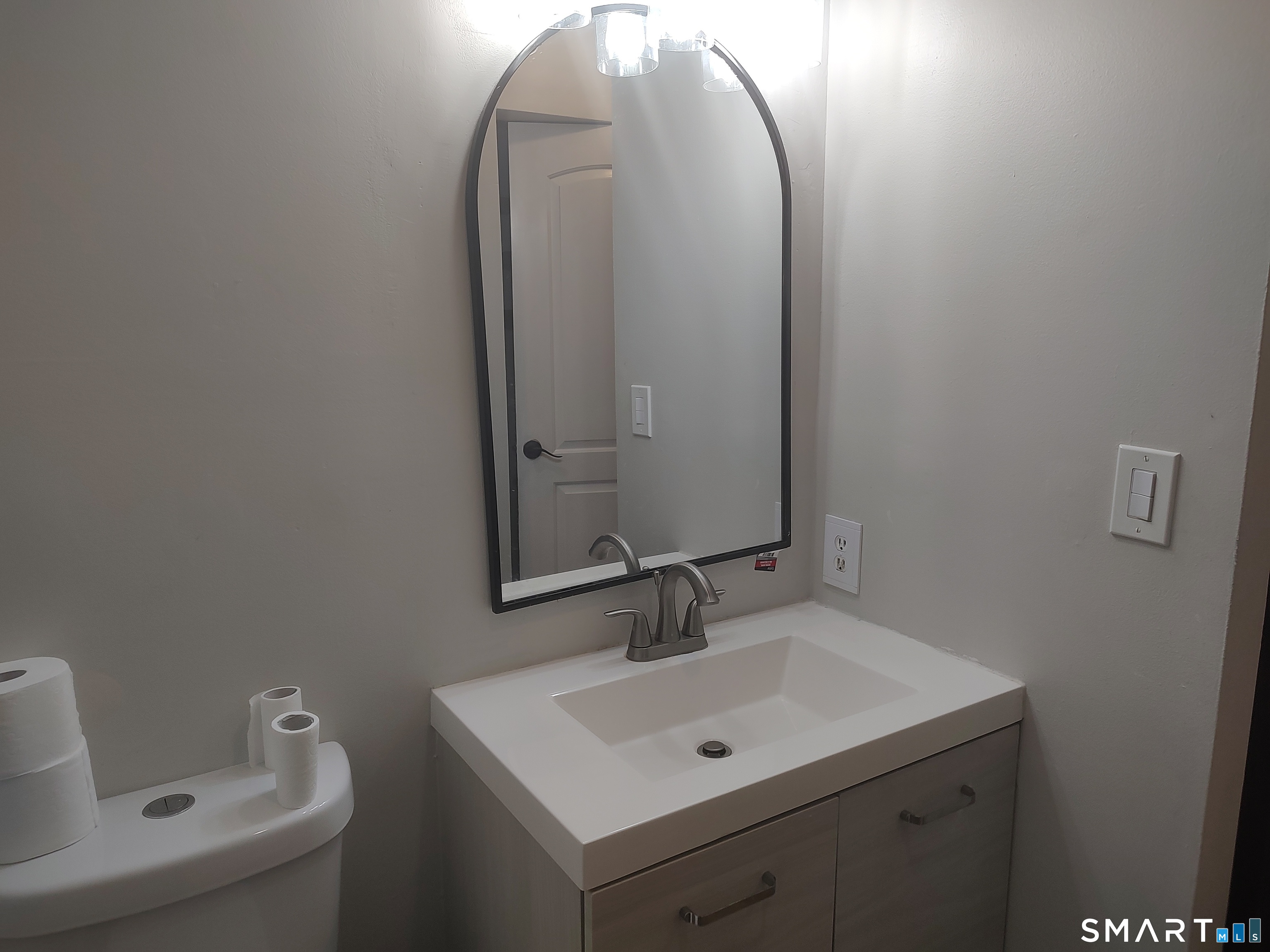 607 Spring Meadow Road South Windsor CT 06074