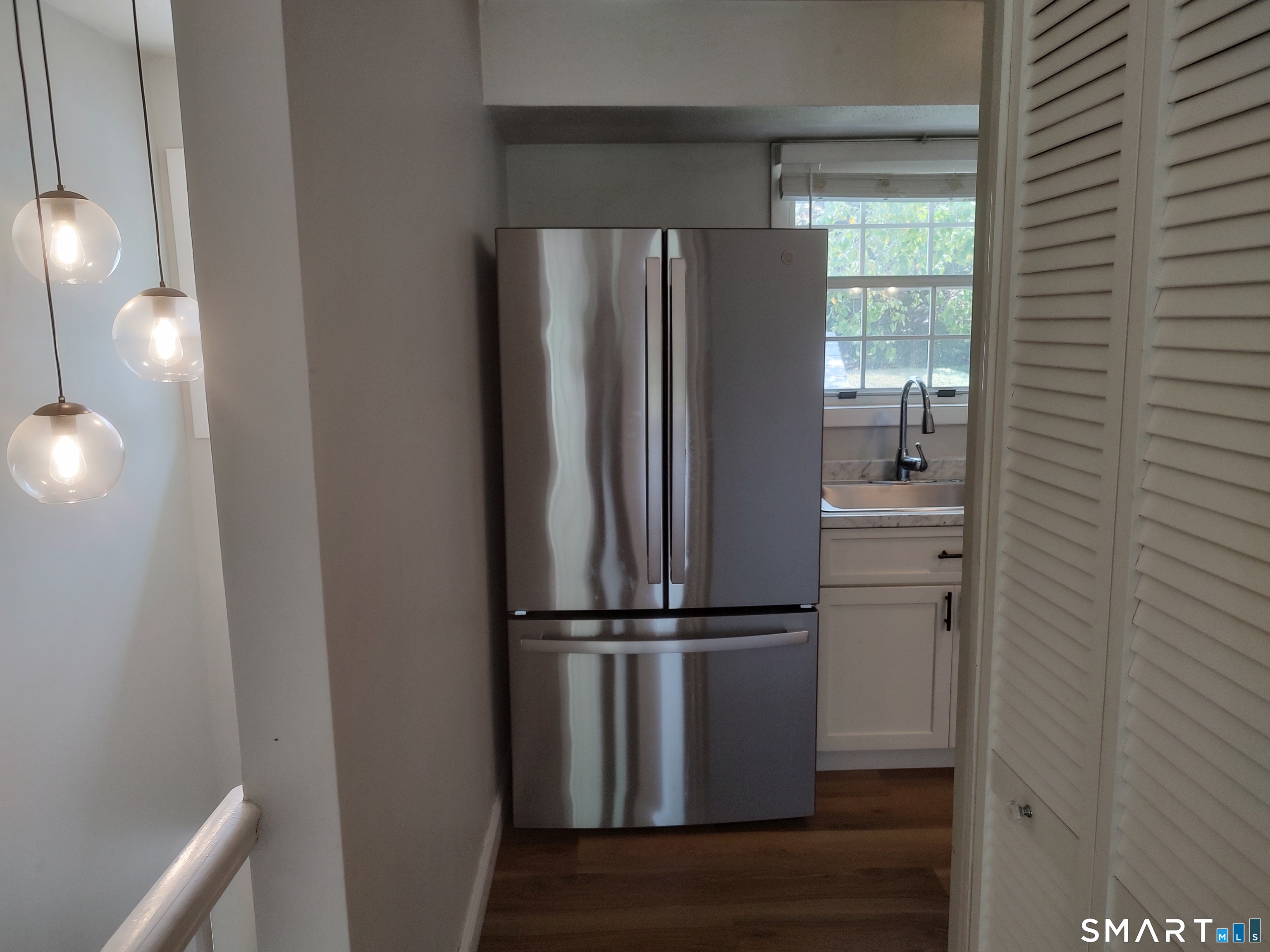607 Spring Meadow Road South Windsor CT 06074