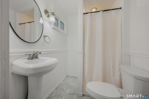 24 North Main Street East Hampton CT 06424