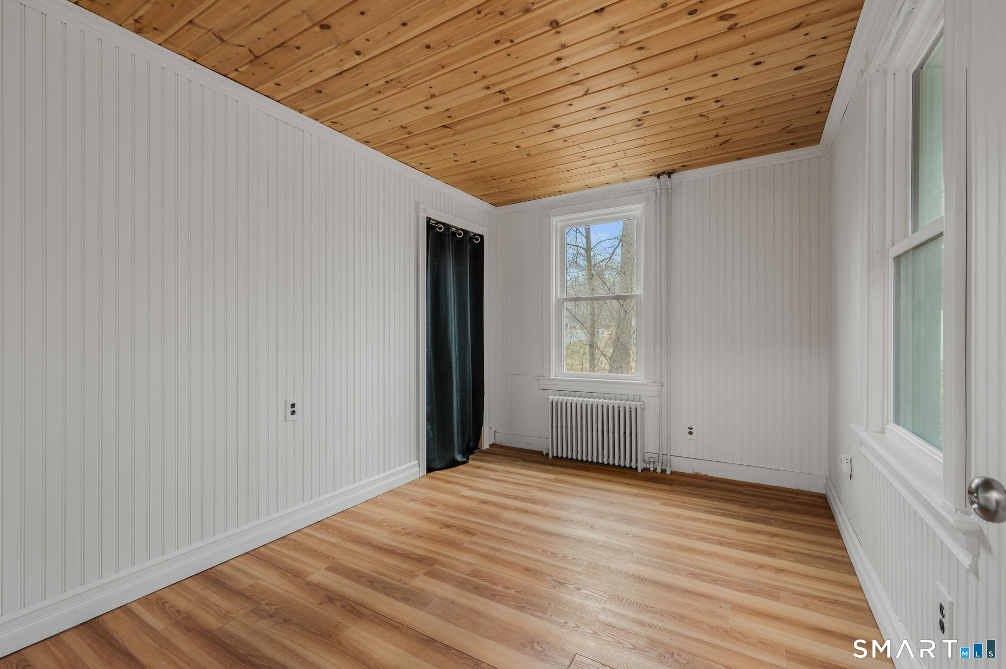 24 North Main Street East Hampton CT 06424