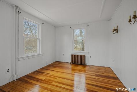 24 North Main Street East Hampton CT 06424