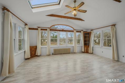 24 North Main Street East Hampton CT 06424
