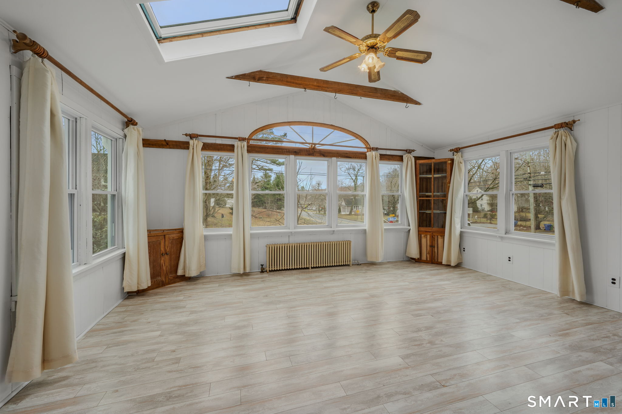 24 North Main Street East Hampton CT 06424