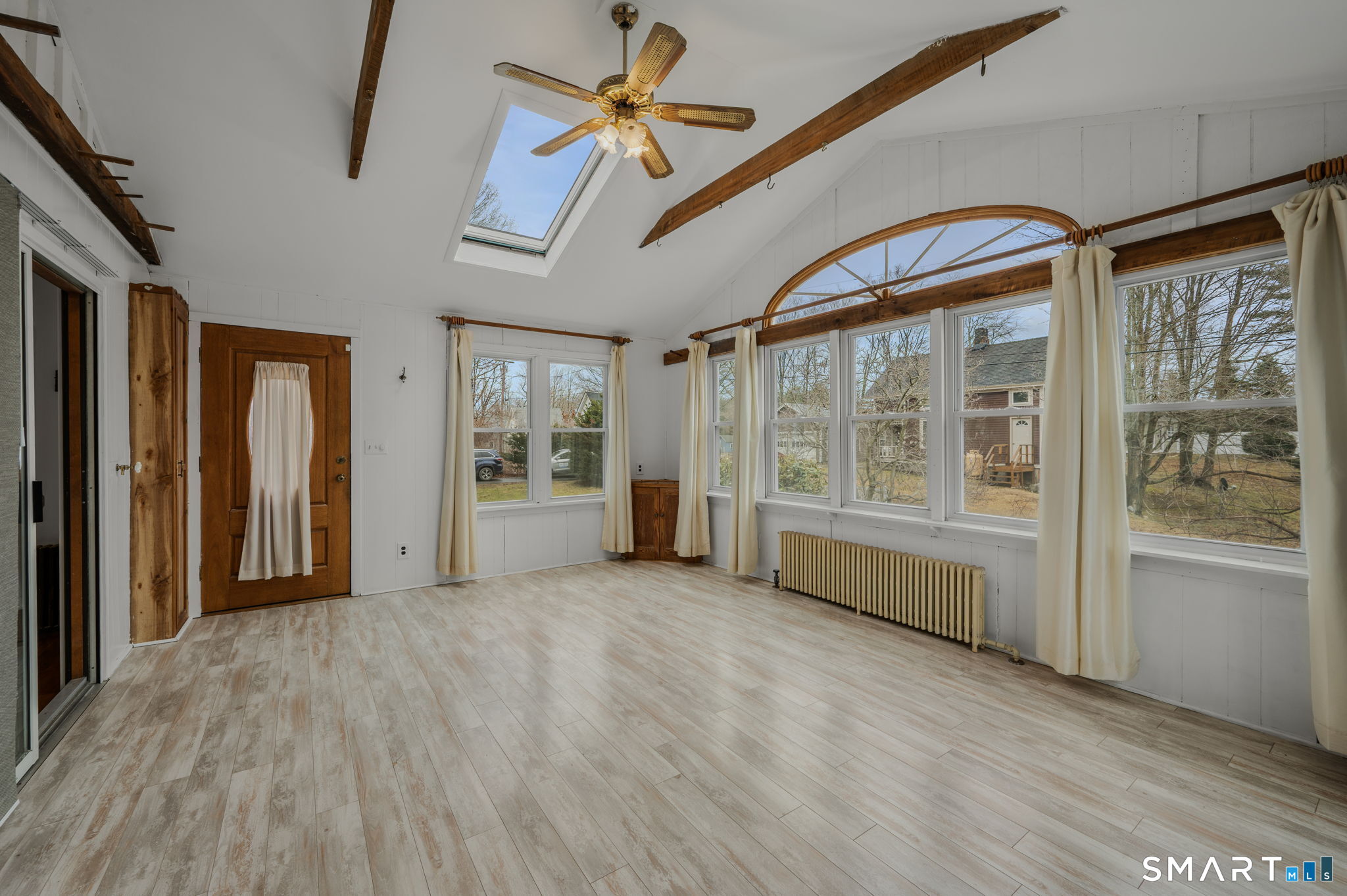 24 North Main Street East Hampton CT 06424