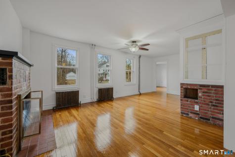 24 North Main Street East Hampton CT 06424