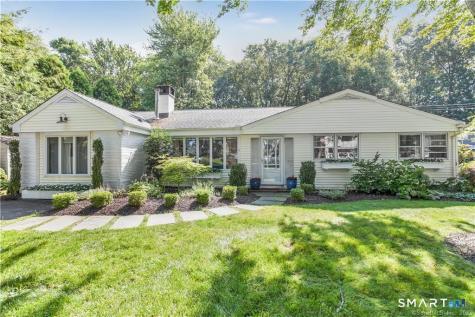 38 Tuxis Road Madison CT 06443