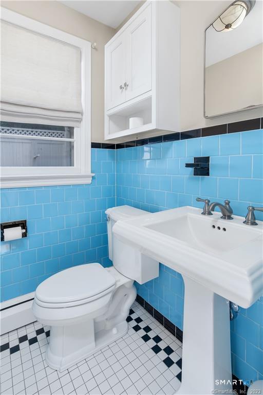 38 Tuxis Road Madison CT 06443