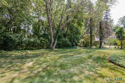38 Tuxis Road Madison CT 06443
