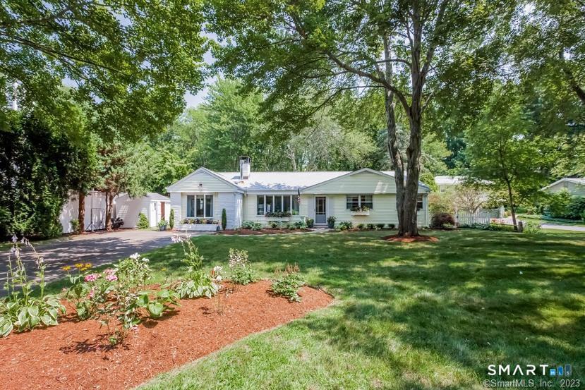 38 Tuxis Road Madison CT 06443
