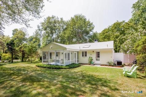 38 Tuxis Road Madison CT 06443