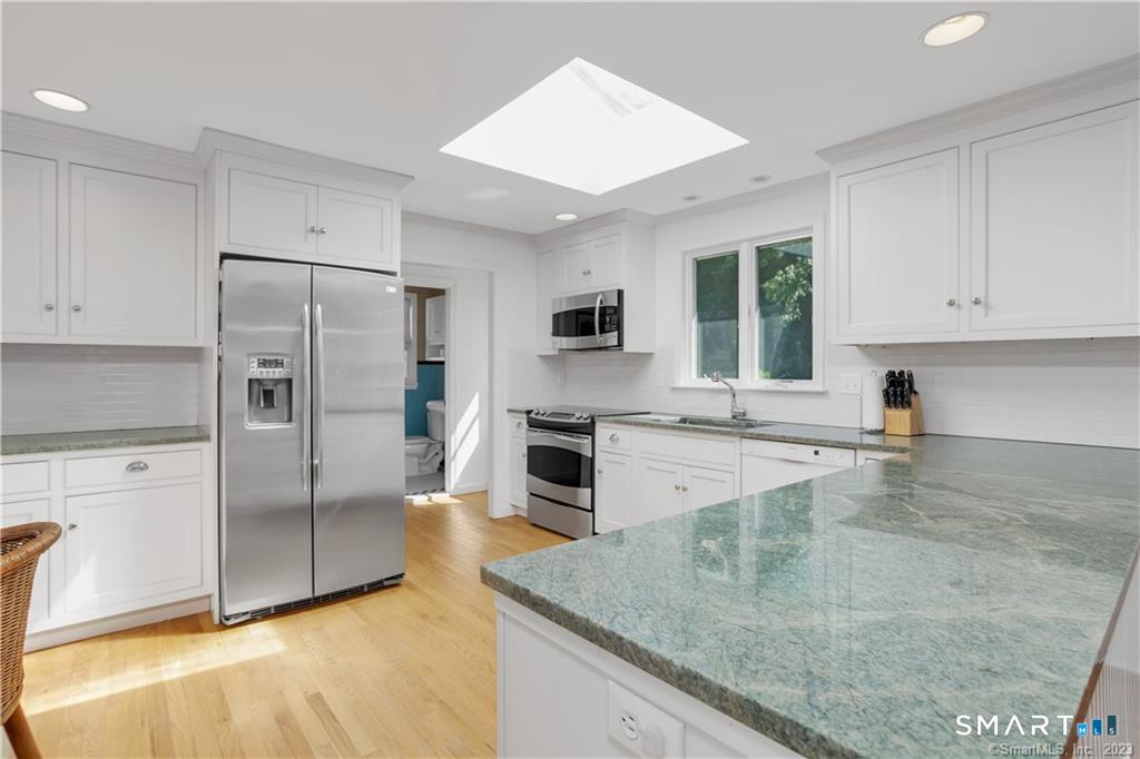 38 Tuxis Road Madison CT 06443
