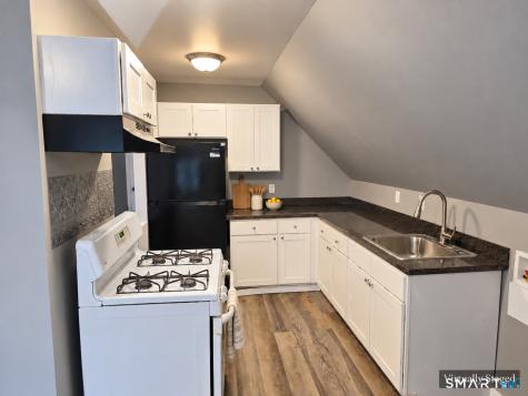 366 Sigourney Street Hartford CT 06112